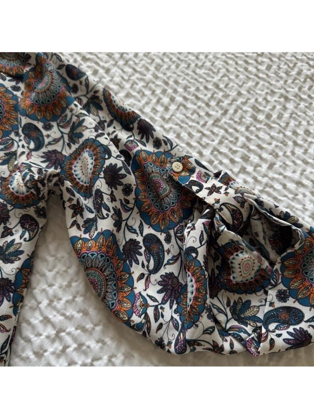 Paisley Print Split V-Neck, 3/4 Sleeve Blouse, Multicolor, Size Small - Picture 4 of 8